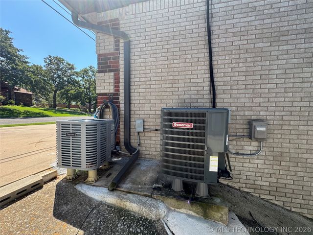 119 N Salt Creek Drive, Mannford, OK 74044