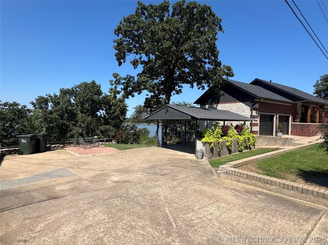 119 N Salt Creek Drive, Mannford, OK 74044