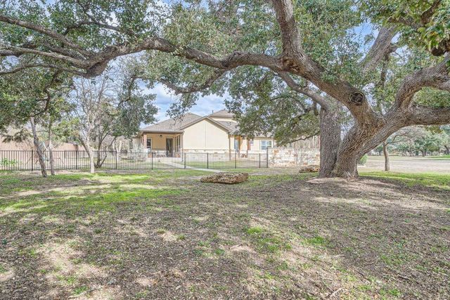 100 Dakota DR, Georgetown, TX 78633