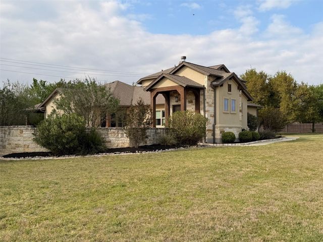 100 Dakota DR, Georgetown, TX 78633
