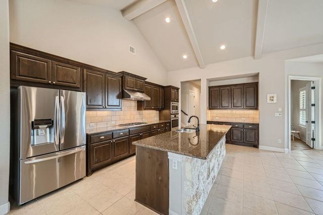 100 Dakota DR, Georgetown, TX 78633