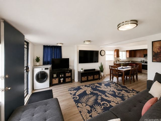 47-673 Hui Alala Street, Kaneohe, HI 96744