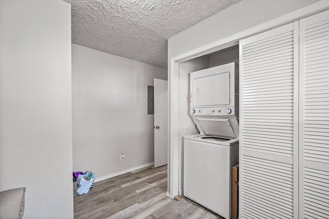 1619 New Mexico Ave, Lorain, OH 44052