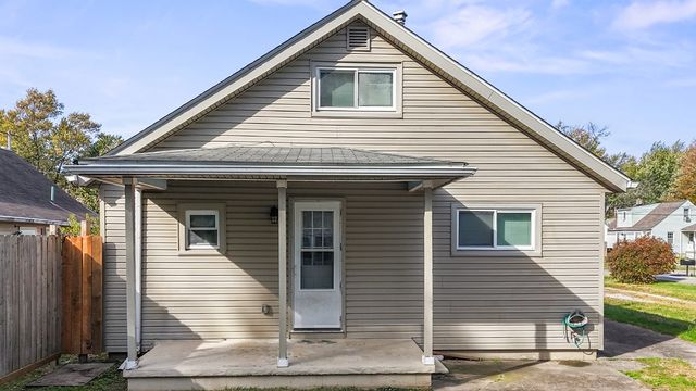 1619 New Mexico Ave, Lorain, OH 44052