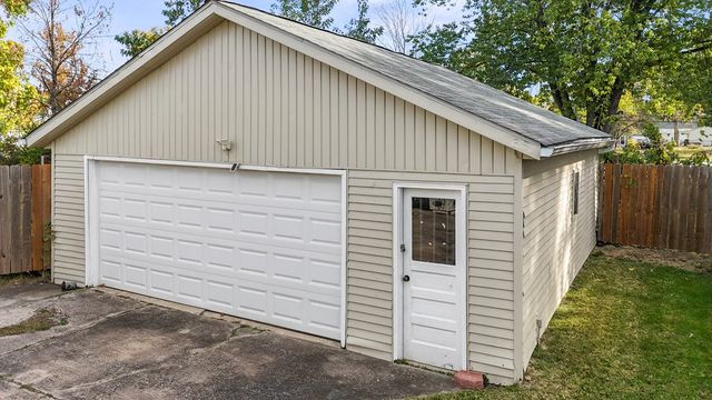 1619 New Mexico Ave, Lorain, OH 44052