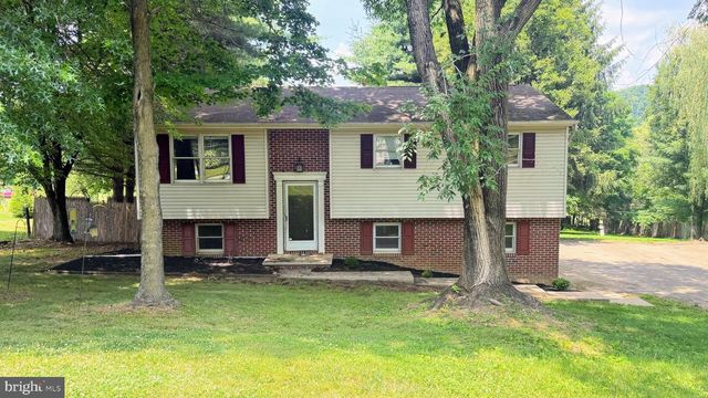 297 W BETHESDA CHURCH RD, Holtwood, PA 17532