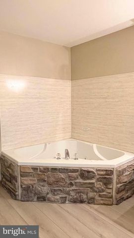 297 W BETHESDA CHURCH RD, Holtwood, PA 17532