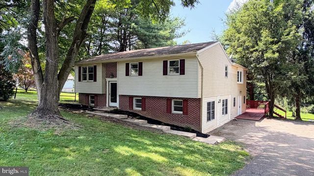 297 W BETHESDA CHURCH RD, Holtwood, PA 17532