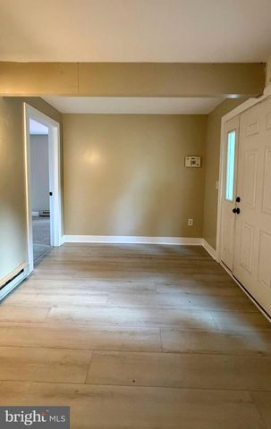 297 W BETHESDA CHURCH RD, Holtwood, PA 17532