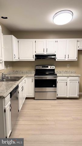 297 W BETHESDA CHURCH RD, Holtwood, PA 17532