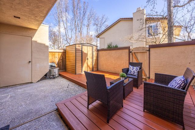 4452 Del Valle Pkwy, Pleasanton, CA 94566