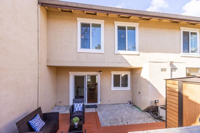 4452 Del Valle Pkwy, Pleasanton, CA 94566