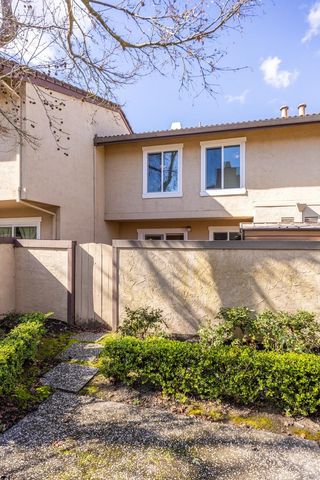 4452 Del Valle Pkwy, Pleasanton, CA 94566