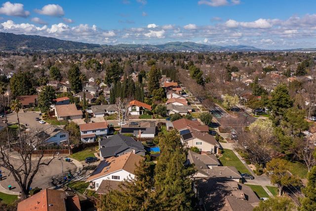 4452 Del Valle Pkwy, Pleasanton, CA 94566