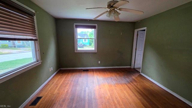 65 Cavalier RD, Hampton, VA 23669