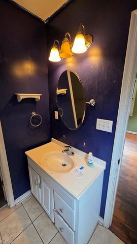 65 Cavalier RD, Hampton, VA 23669