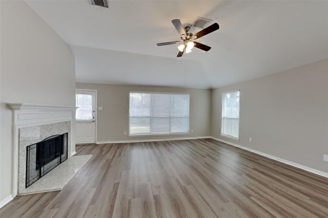 2114 Blossom Creek Drive, Houston, TX 77339