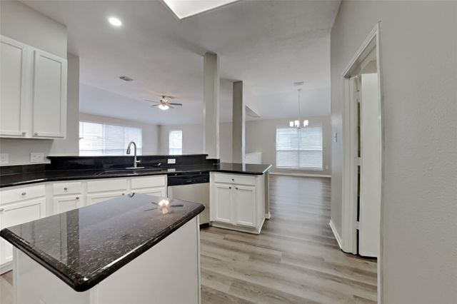 2114 Blossom Creek Drive, Houston, TX 77339