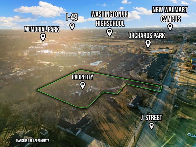 804 NE J Street, Bentonville, AR 72712
