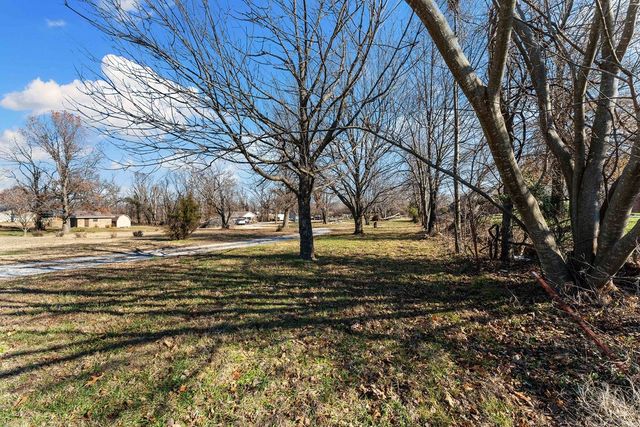 804 NE J Street, Bentonville, AR 72712