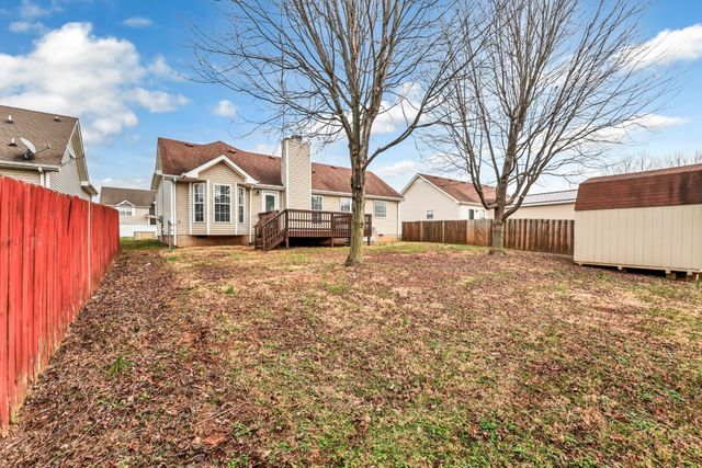 3656 Cindy Jo Dr S, Clarksville, TN 37040