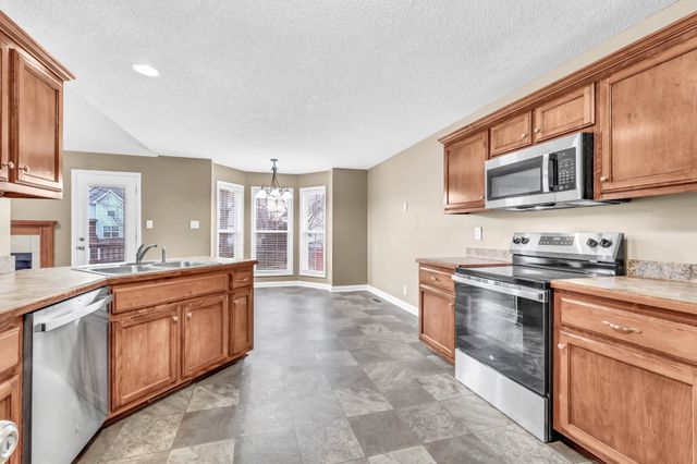 3656 Cindy Jo Dr S, Clarksville, TN 37040