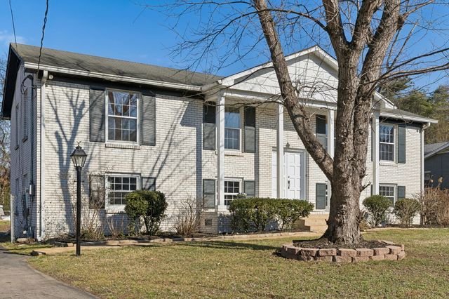 7424 George Gaines Rd, Nashville, TN 37221