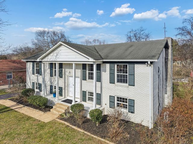 7424 George Gaines Rd, Nashville, TN 37221