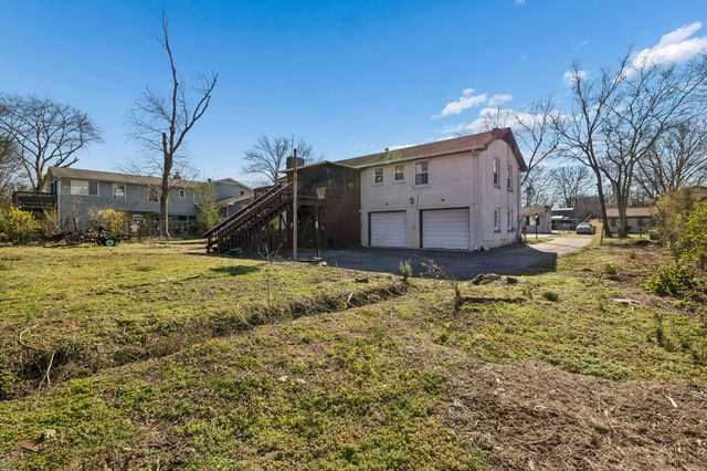 7424 George Gaines Rd, Nashville, TN 37221