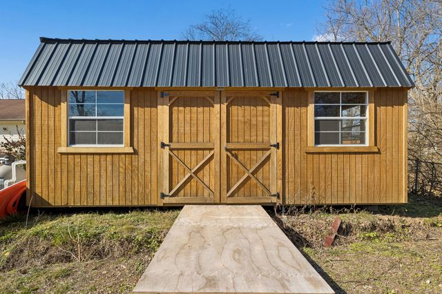 7424 George Gaines Rd, Nashville, TN 37221