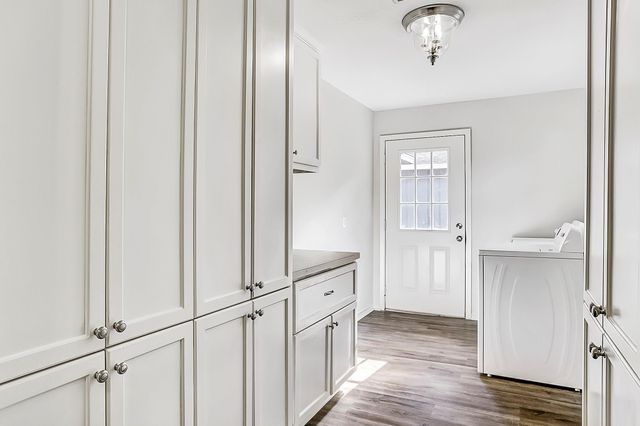 9402 Bevlyn Drive, Houston, TX 77025