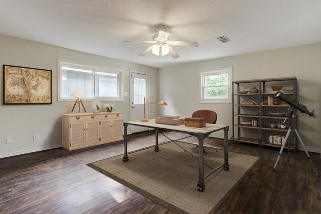 9402 Bevlyn Drive, Houston, TX 77025