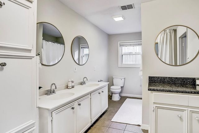 9402 Bevlyn Drive, Houston, TX 77025
