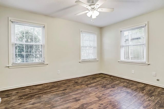 9402 Bevlyn Drive, Houston, TX 77025