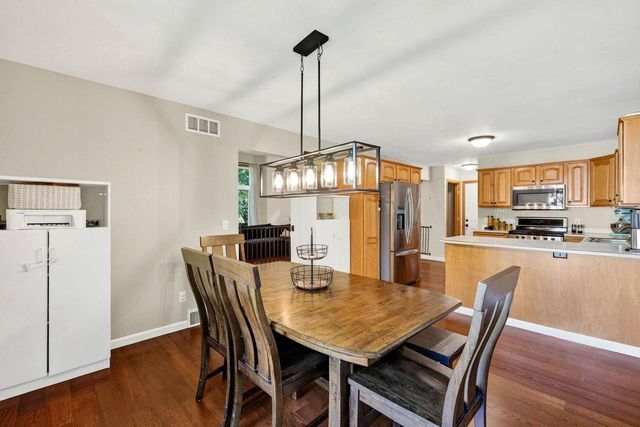 10 Rylant Circle, Madison, WI 53719