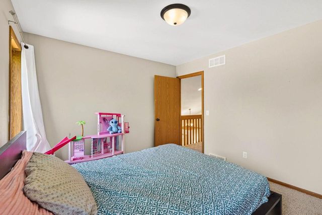 10 Rylant Circle, Madison, WI 53719