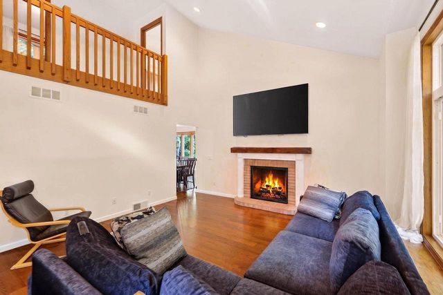 10 Rylant Circle, Madison, WI 53719