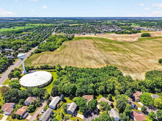 10 Rylant Circle, Madison, WI 53719
