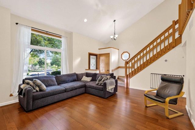 10 Rylant Circle, Madison, WI 53719