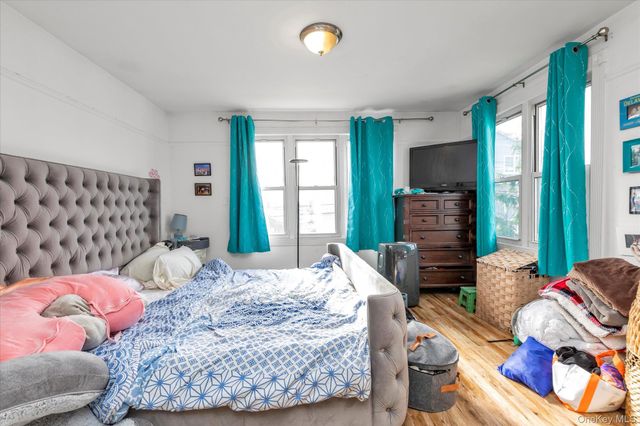 126 Williamson Street, East Rockaway, NY 11518