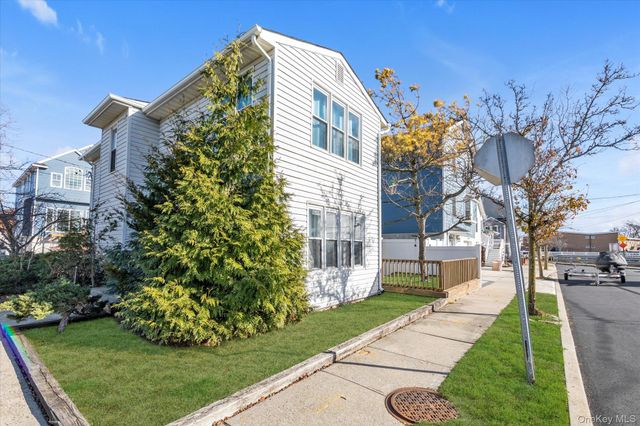 126 Williamson Street, East Rockaway, NY 11518