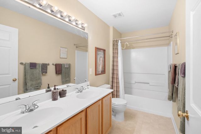 104 CANTWELL DR, Middletown, DE 19709