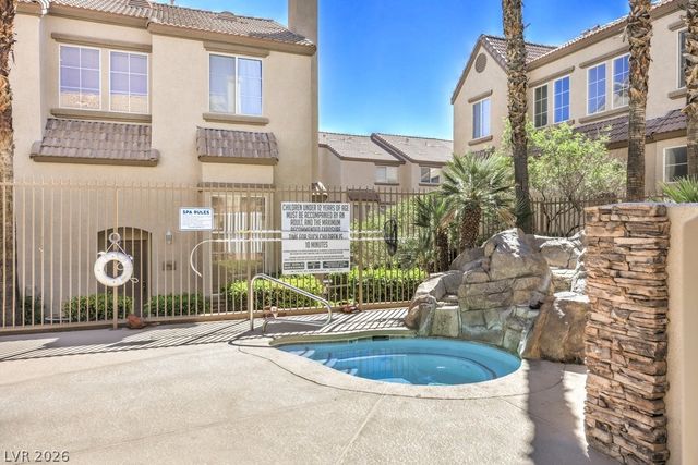 1513 Couples Street, Las Vegas, NV 89128