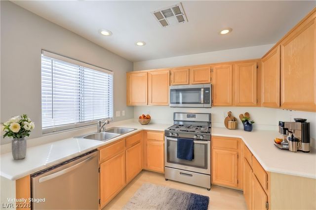 1513 Couples Street, Las Vegas, NV 89128