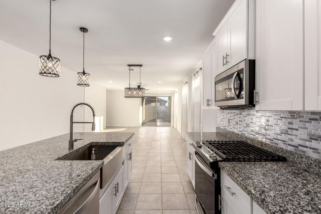 8937 W ALBENIZ Place, Tolleson, AZ 85353