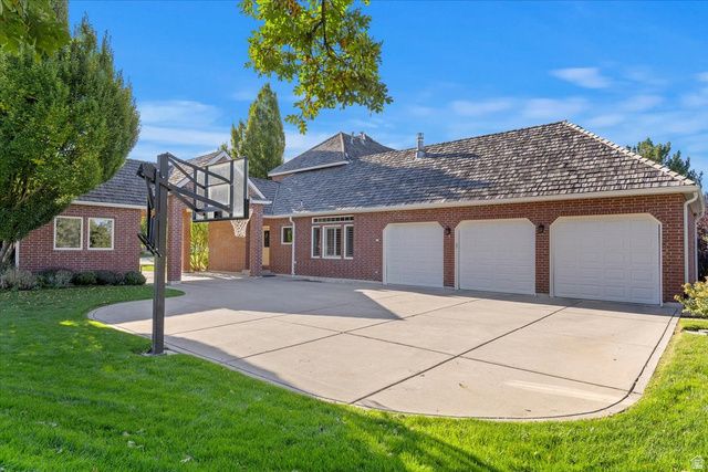 473 HAMPTON CT, Fruit Heights, UT 84037