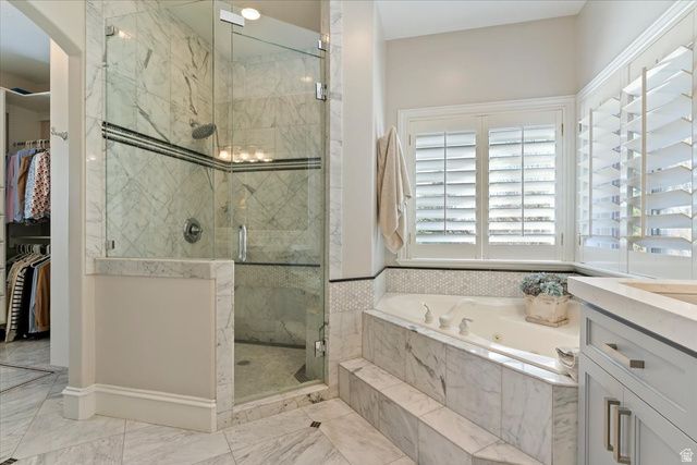 473 HAMPTON CT, Fruit Heights, UT 84037