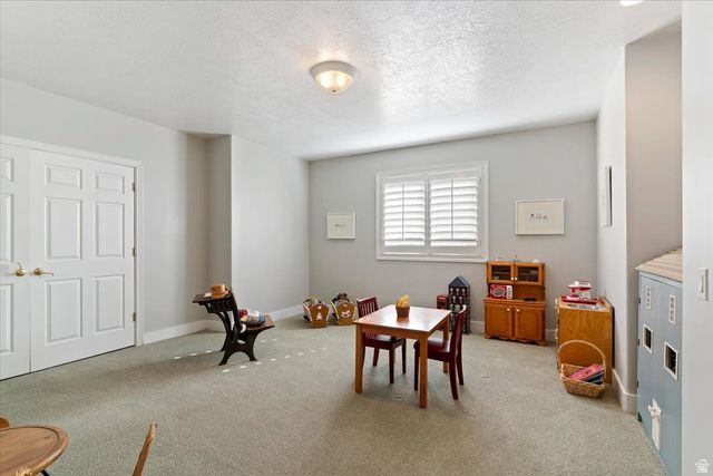 473 HAMPTON CT, Fruit Heights, UT 84037