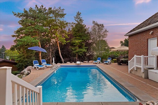 473 HAMPTON CT, Fruit Heights, UT 84037