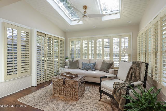 13 Country Lane, Little Silver, NJ 07739